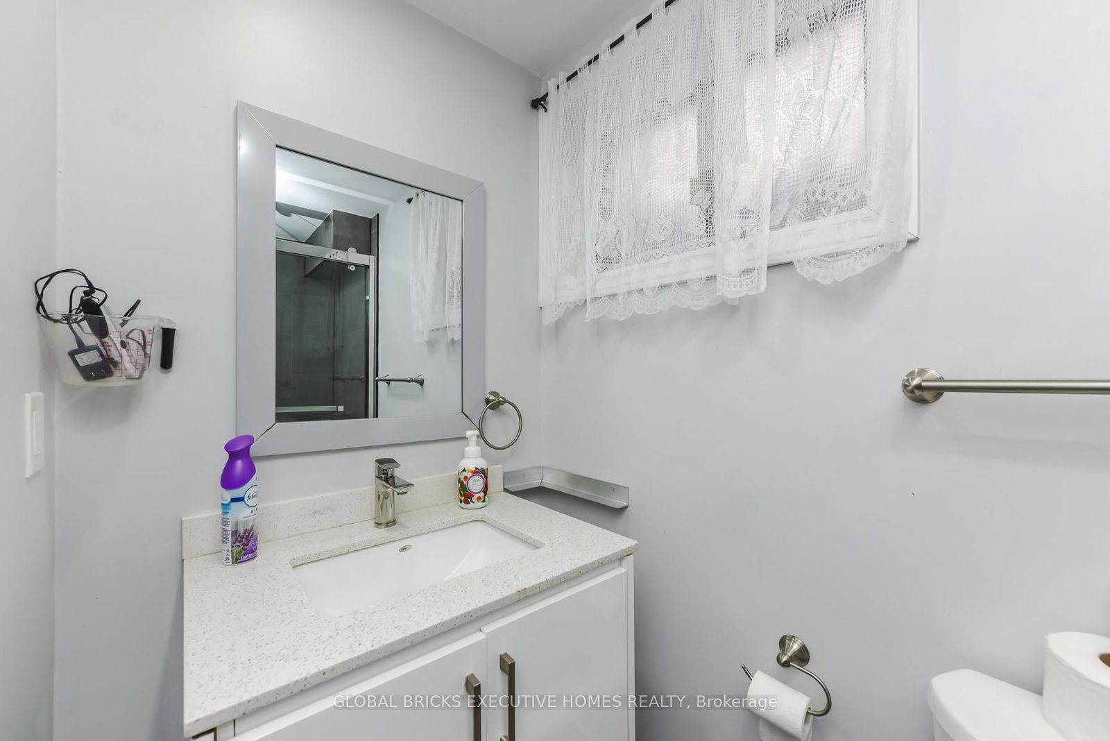 77 Blackthorn Lane • Brampton, ON photo 35