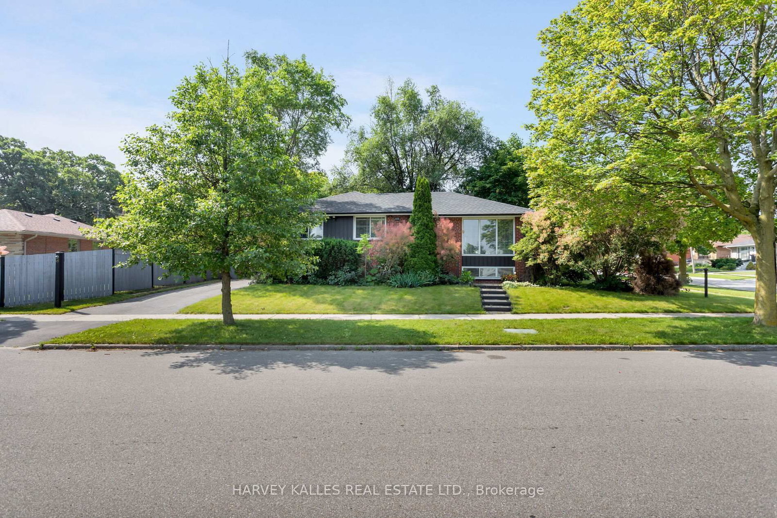 49 Learmont Drive, Toronto, ON, photo 3