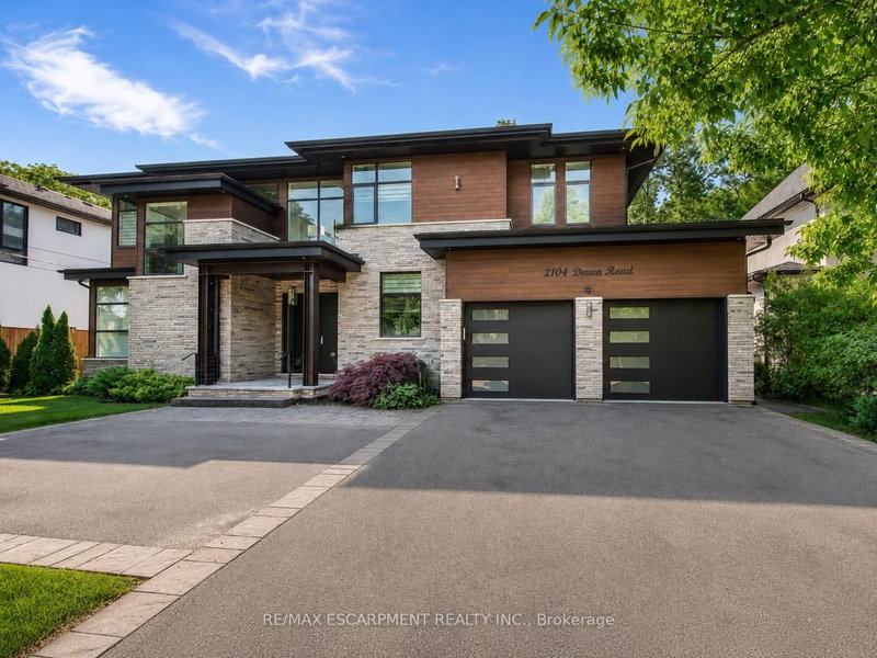 2104 DEVON Road