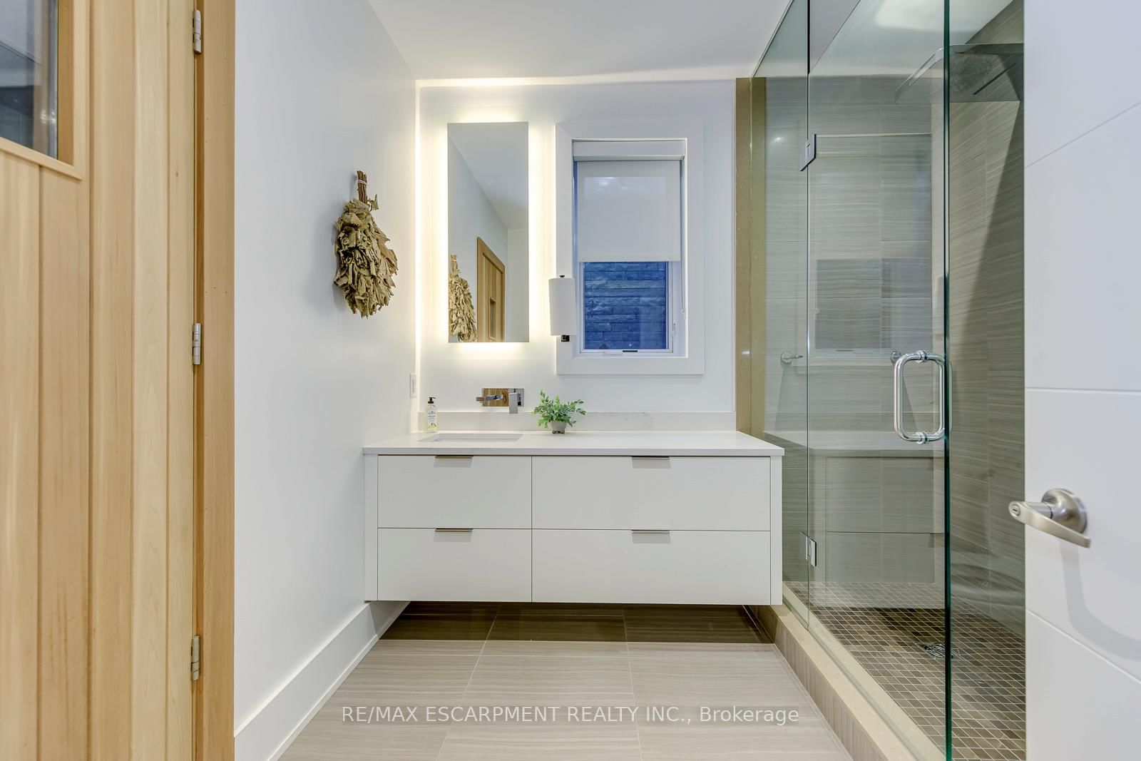 2104 DEVON Road • Oakville, ON photo 43