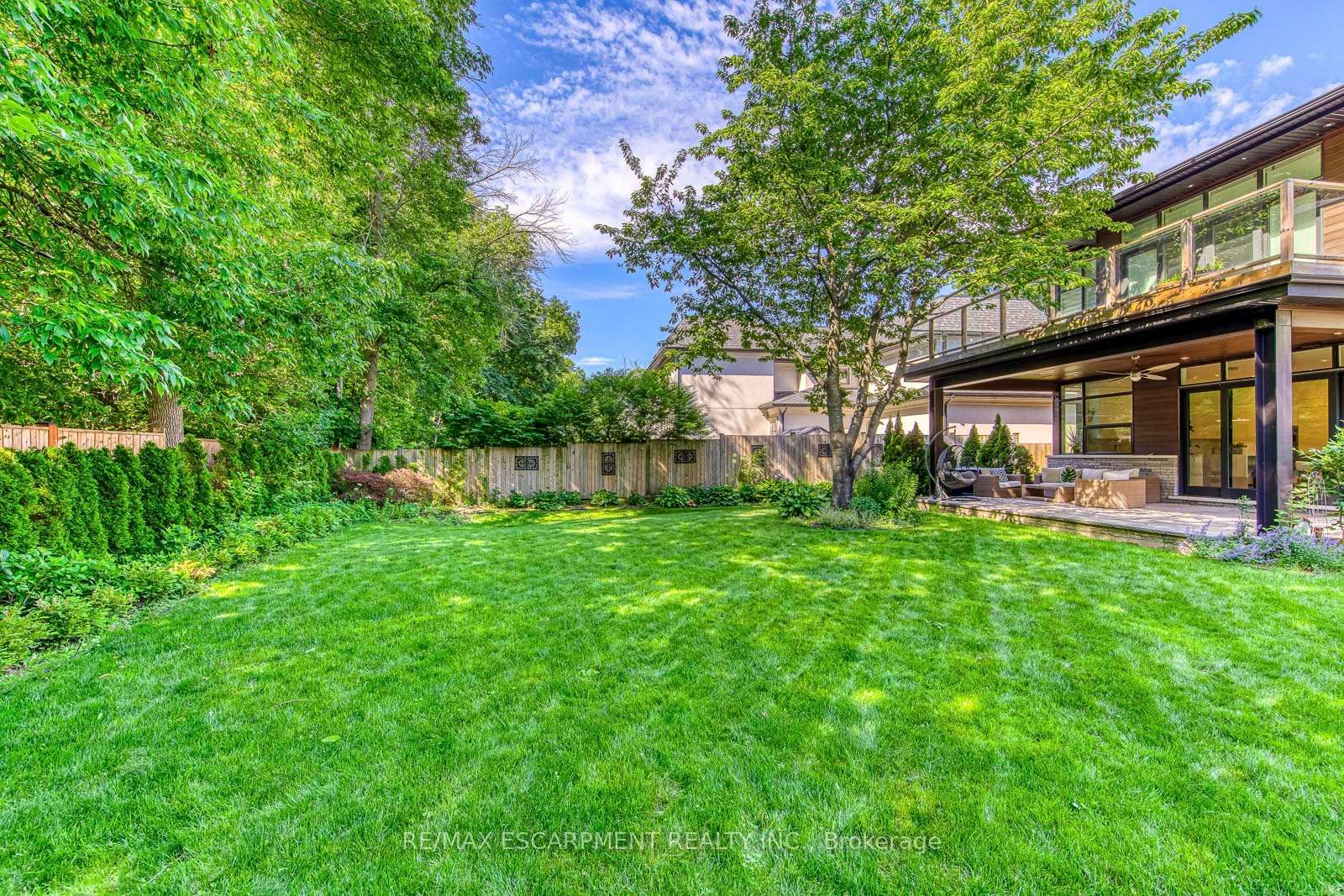 2104 DEVON Road • Oakville, ON photo 45