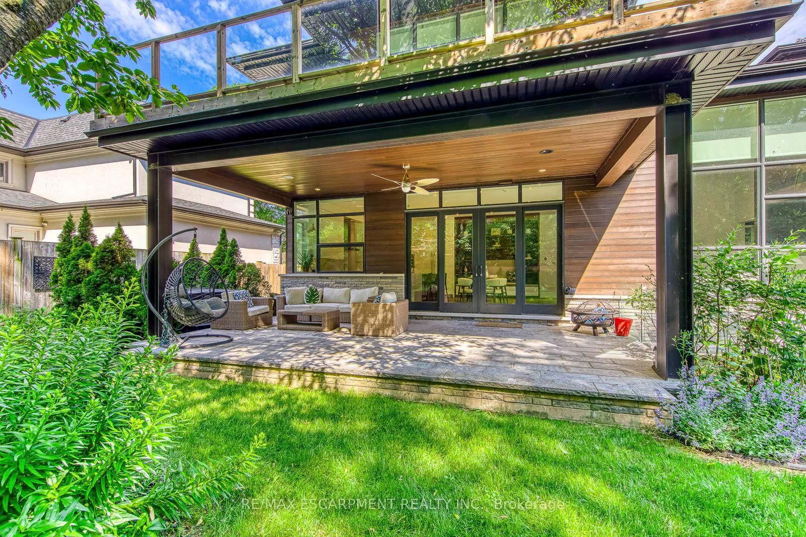 2104 DEVON Road • Oakville, ON photo 47
