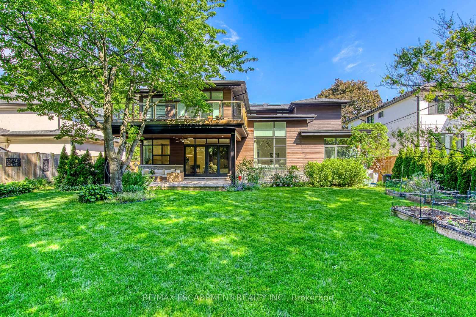 2104 DEVON Road • Oakville, ON photo 50