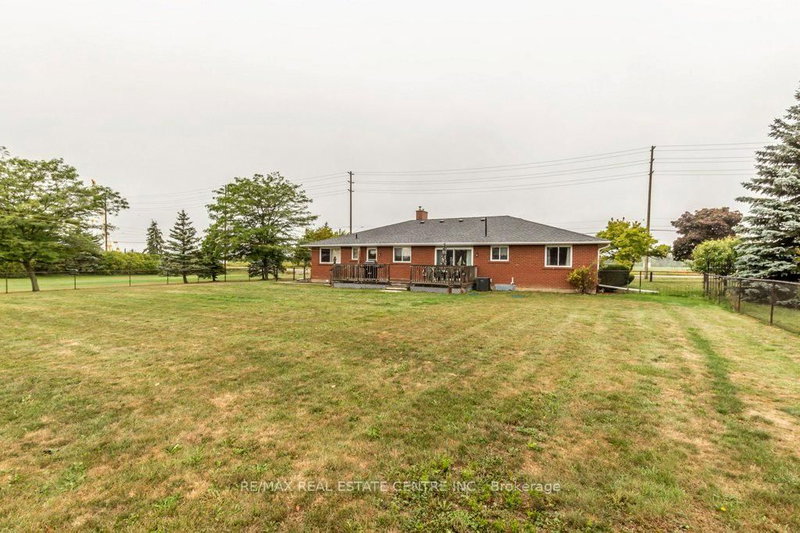 13254 Britannia Milton,ON L9E 0V5 — Photo 32
