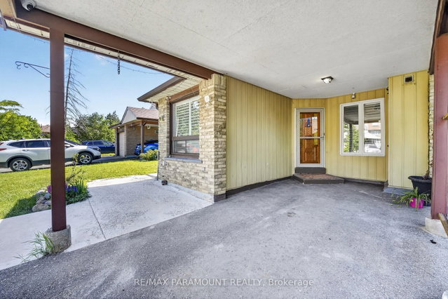 32 Fanshawe Drive