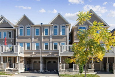 3087 Mistletoe Gardens