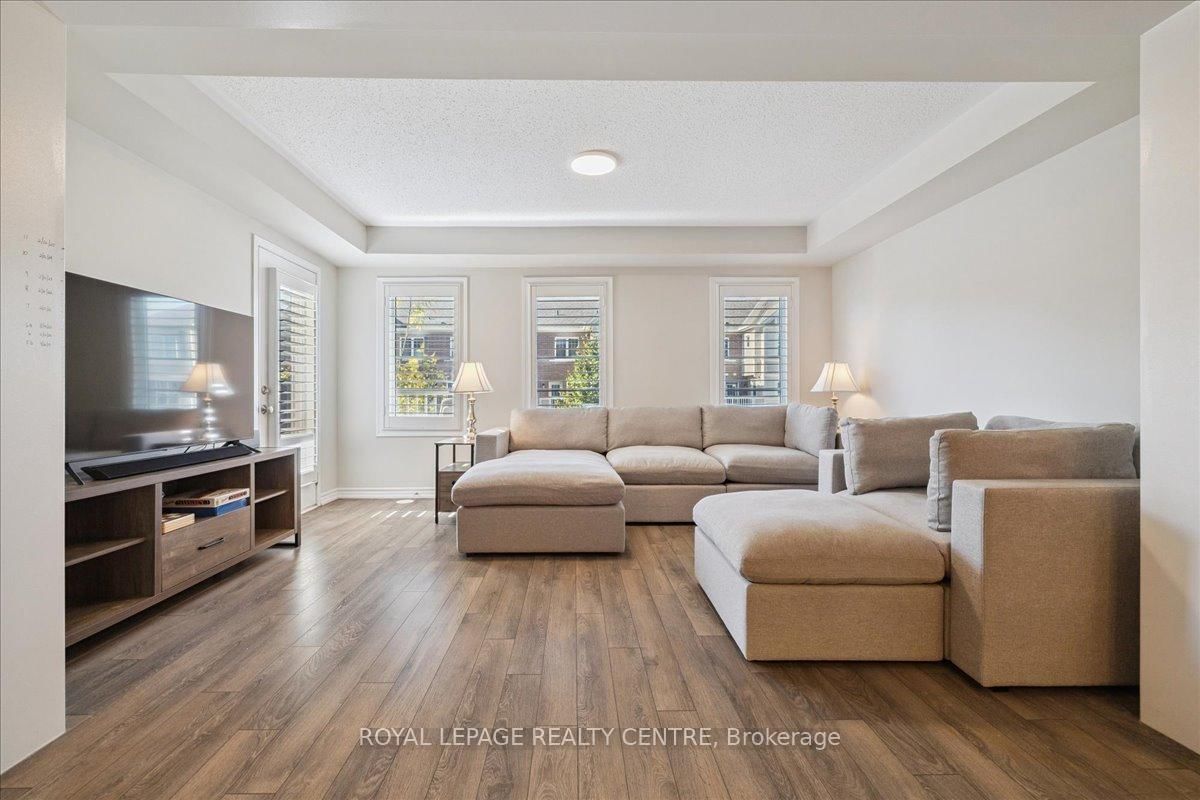 3087 Mistletoe Gardens • Oakville, ON photo 19