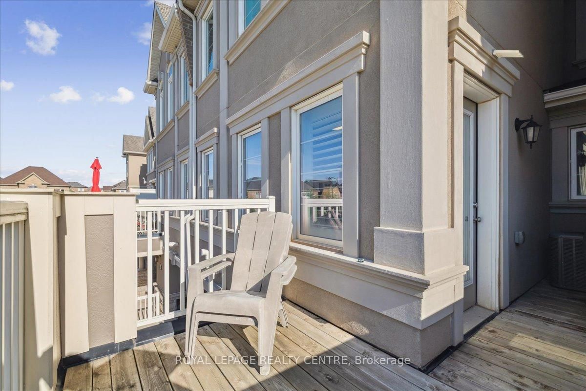 3087 Mistletoe Gardens • Oakville, ON photo 26