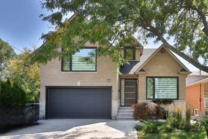 880 6th Street