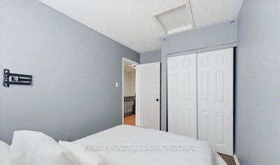 98 Roxton Oakville,ON L6H 6V4 — Photo 18