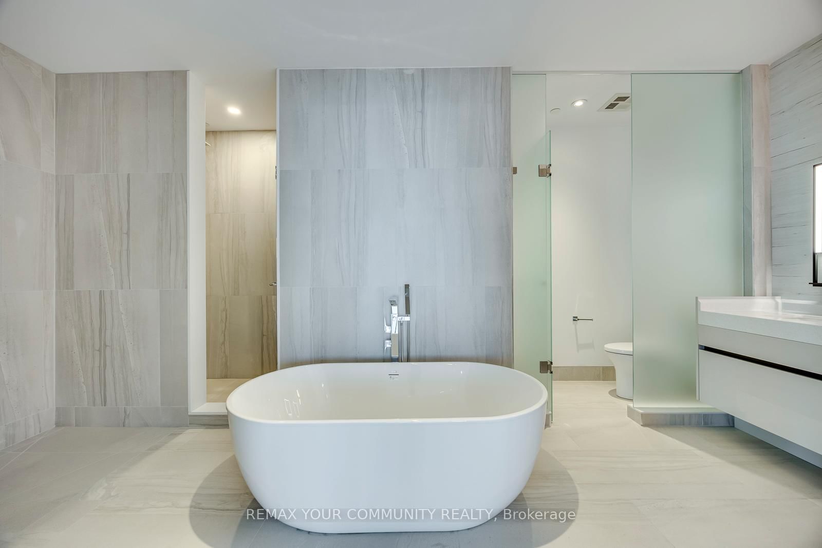 55 E Port Street • #702 • Mississauga, ON photo 21