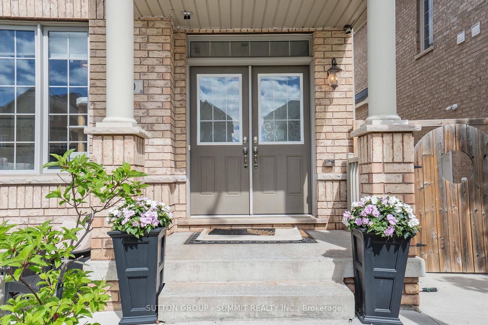50 BONNIE BRAES Drive