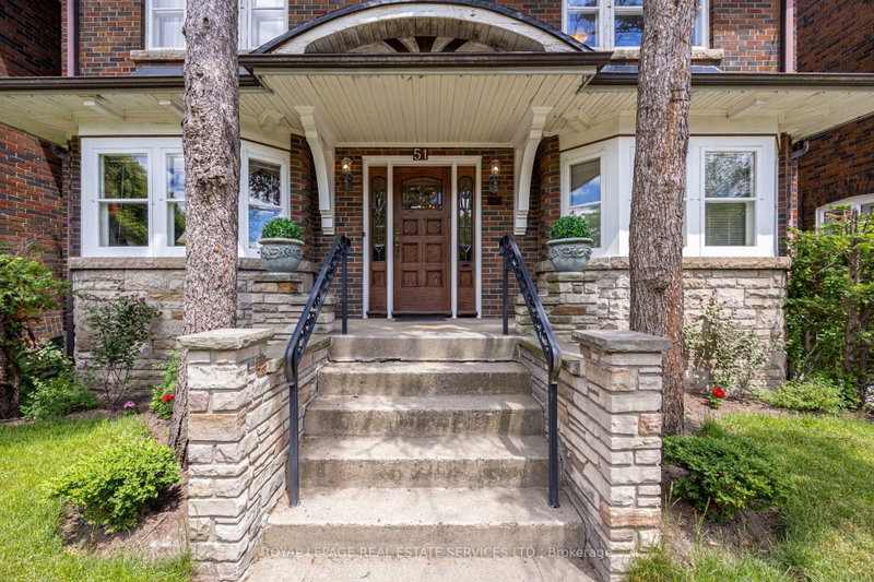 51 Halford Avenue