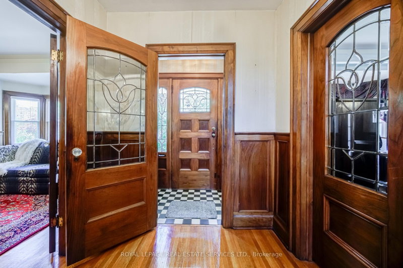 51 Halford Avenue