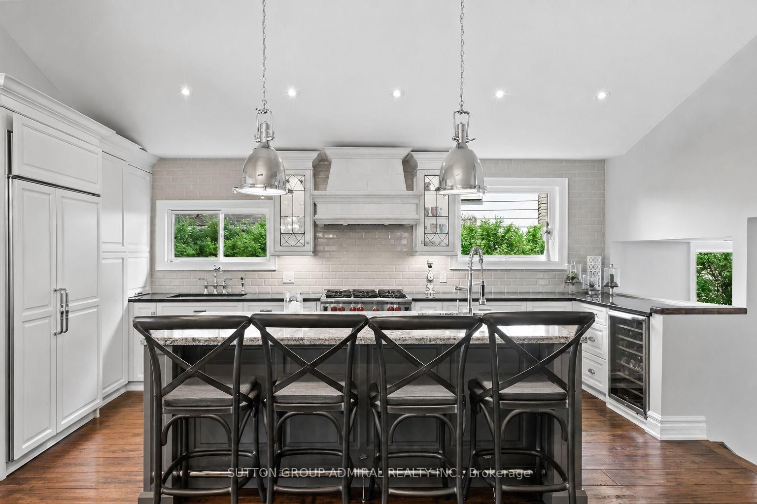 1281 Landfair Crescent • Oakville, ON photo 7