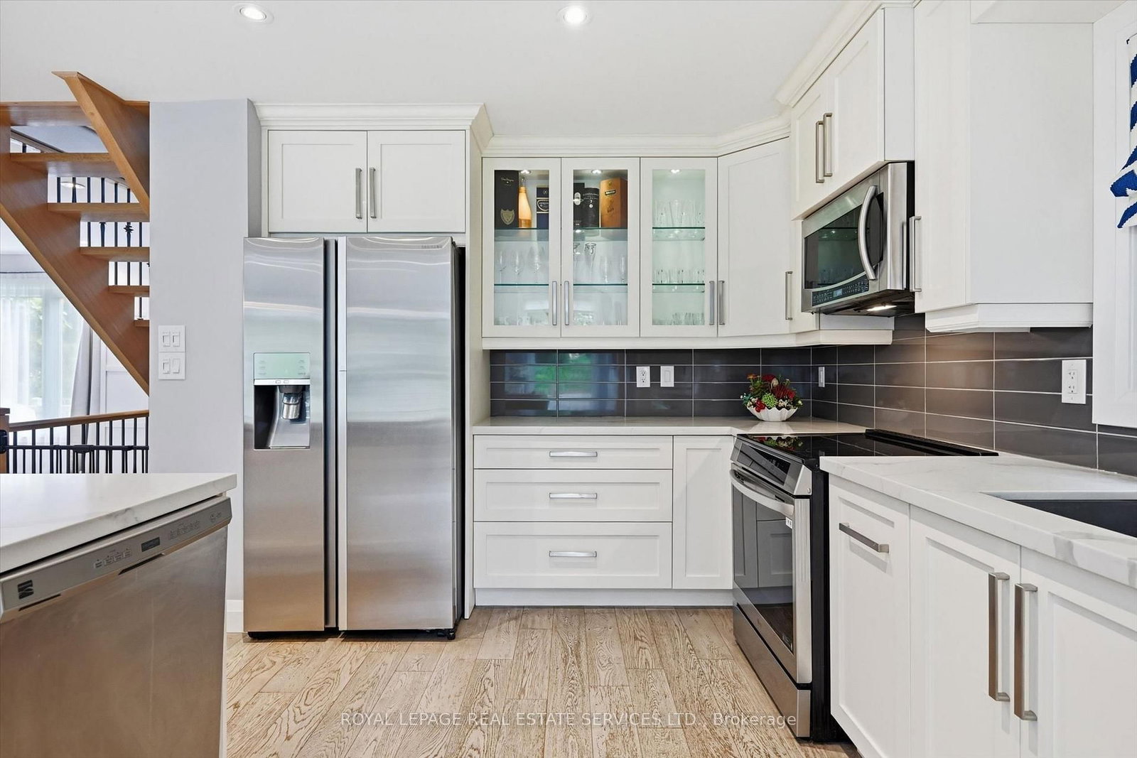 147 Speyside Drive • Oakville, ON photo 11