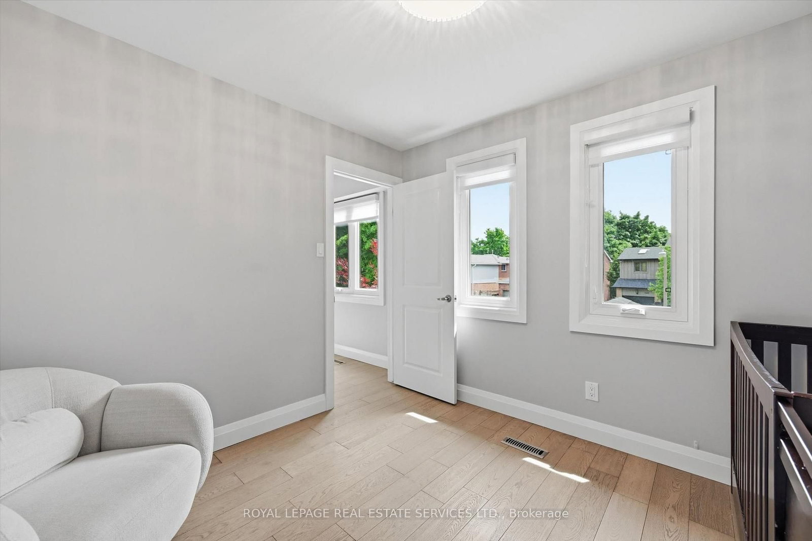 147 Speyside Drive • Oakville, ON photo 31