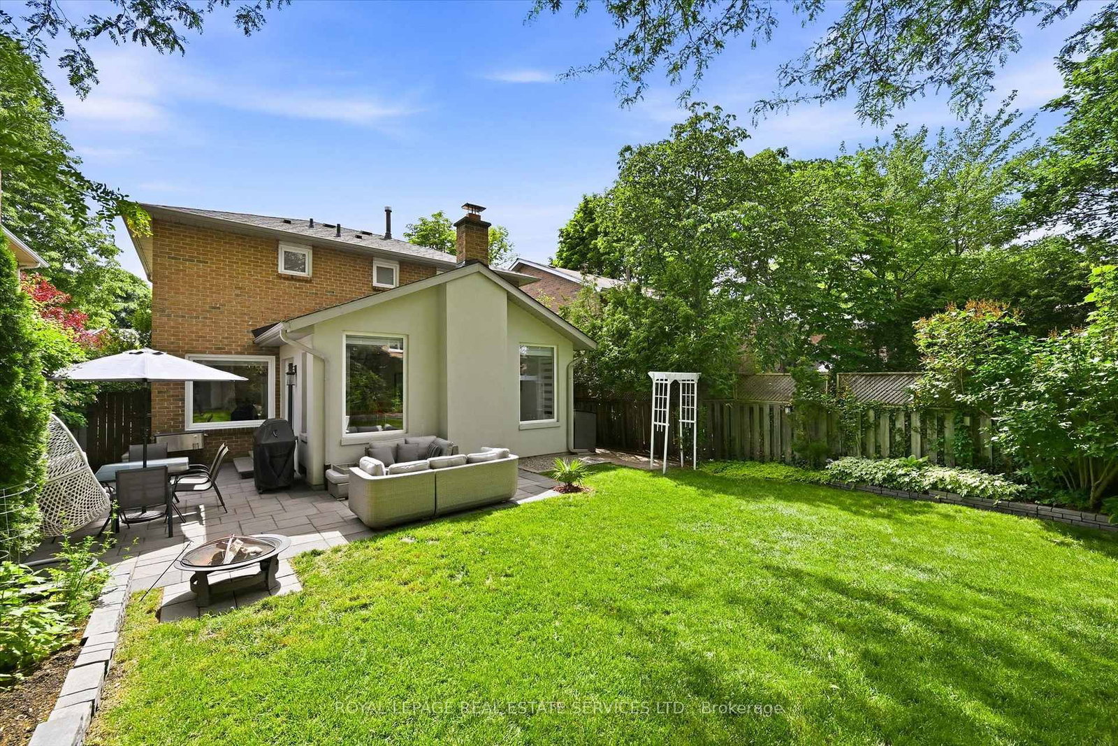 147 Speyside Drive • Oakville, ON photo 42