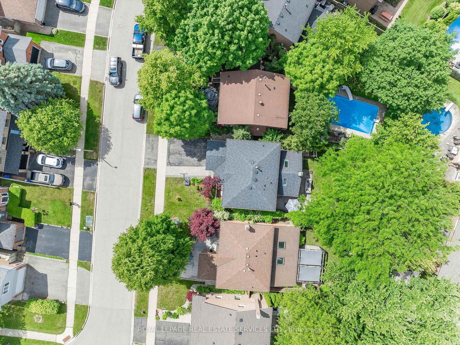 147 Speyside Drive • Oakville, ON photo 44