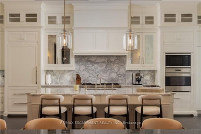 300 Randall Oakville,ON L6J 1R1 — Photo 20