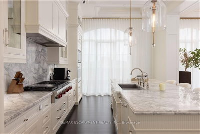 300 Randall Oakville,ON L6J 1R1 — Photo 23