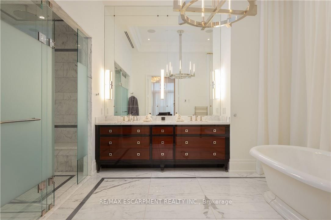 300 Randall Oakville,ON L6J 1R1 — Photo 30