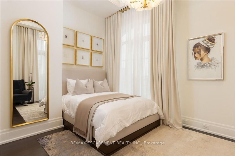 300 Randall Oakville,ON L6J 1R1 — Photo 33