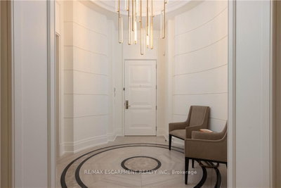 300 Randall Oakville,ON L6J 1R1 — Photo 9