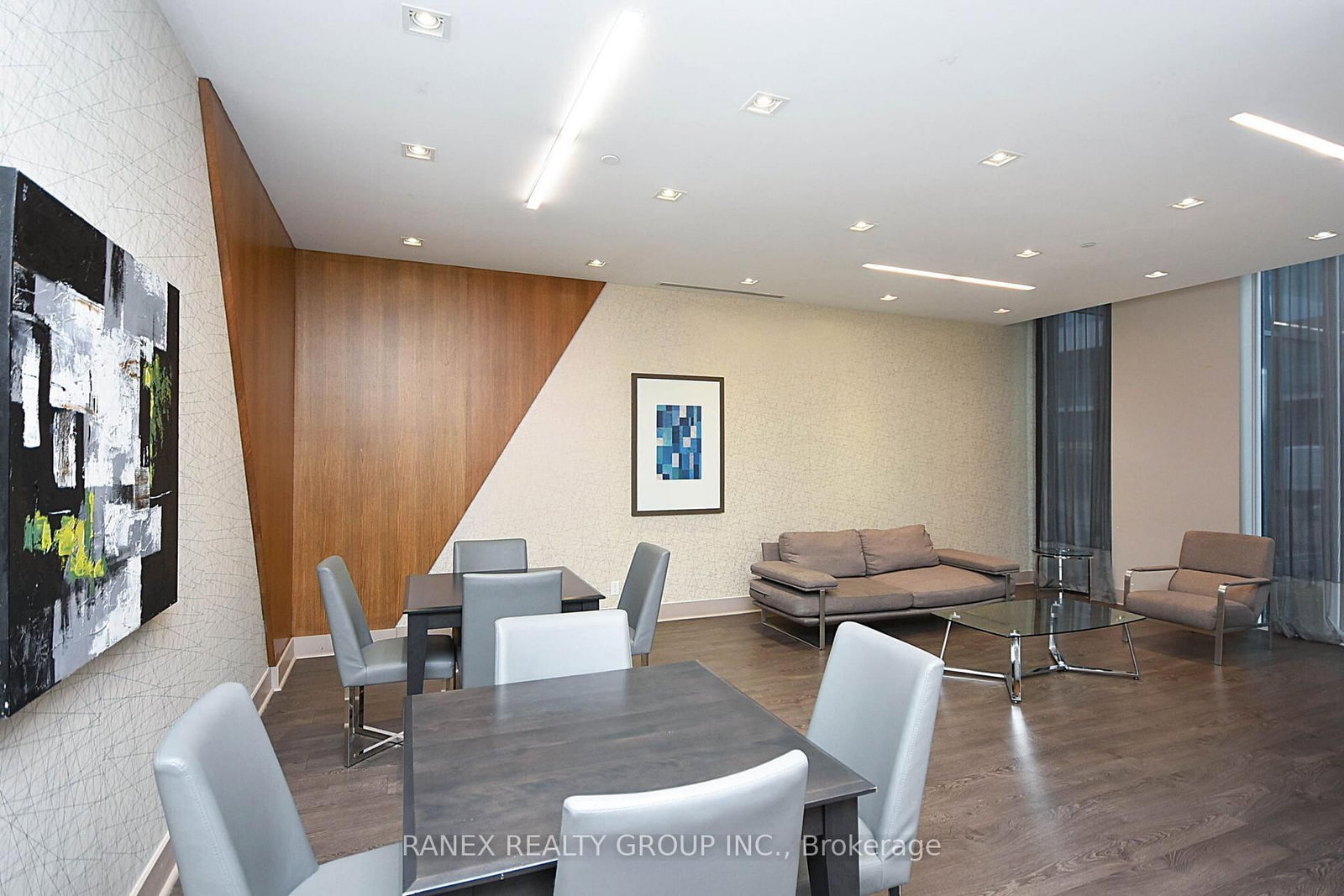 75 W Eglinton Avenue • #2106 • Mississauga, ON photo 42