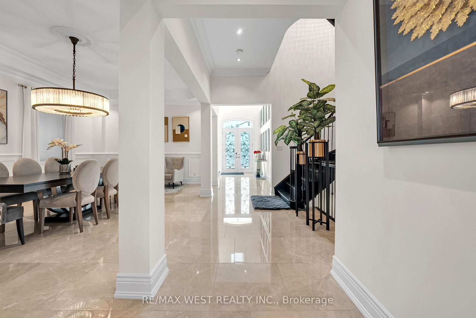9 Interlacken Drive • Brampton, ON photo 8
