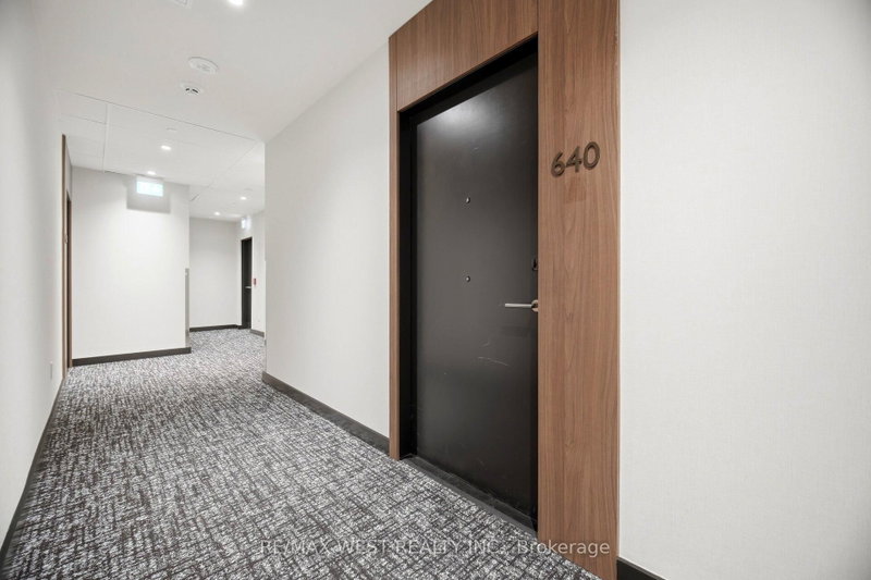 Room1