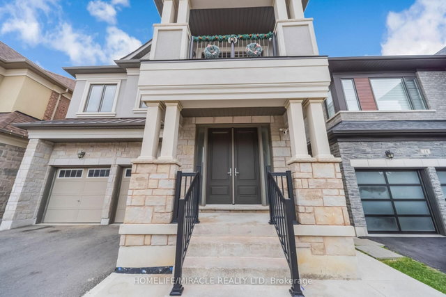 16 Lyle Way