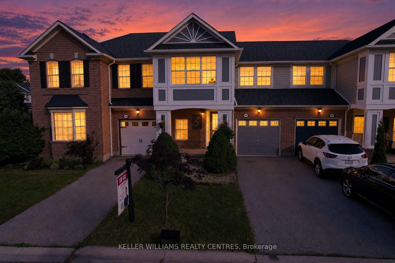 1681 Stover Crescent • Milton, ON photo 2