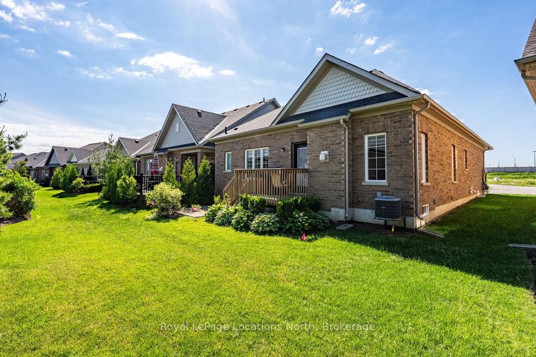 31 Tea Rose Road • Brampton, ON photo 36