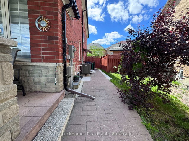 78 Starhill Crescent