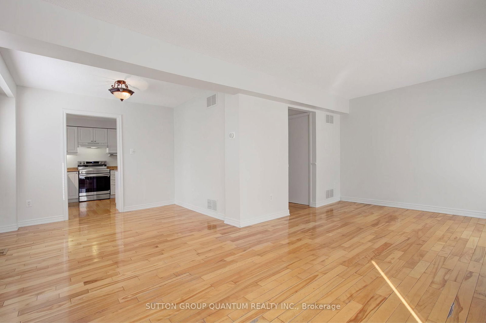 336 Queen Street S • #14 • Mississauga, ON photo 12