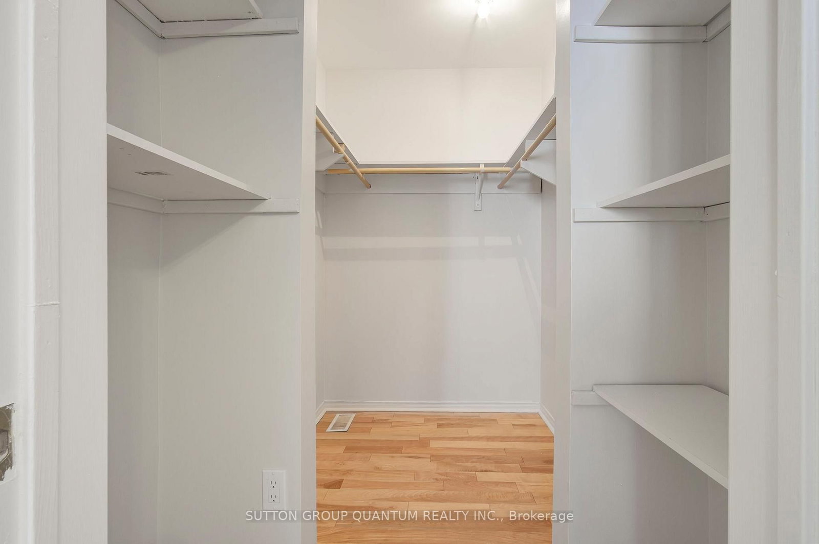 336 Queen Street S • #14 • Mississauga, ON photo 25