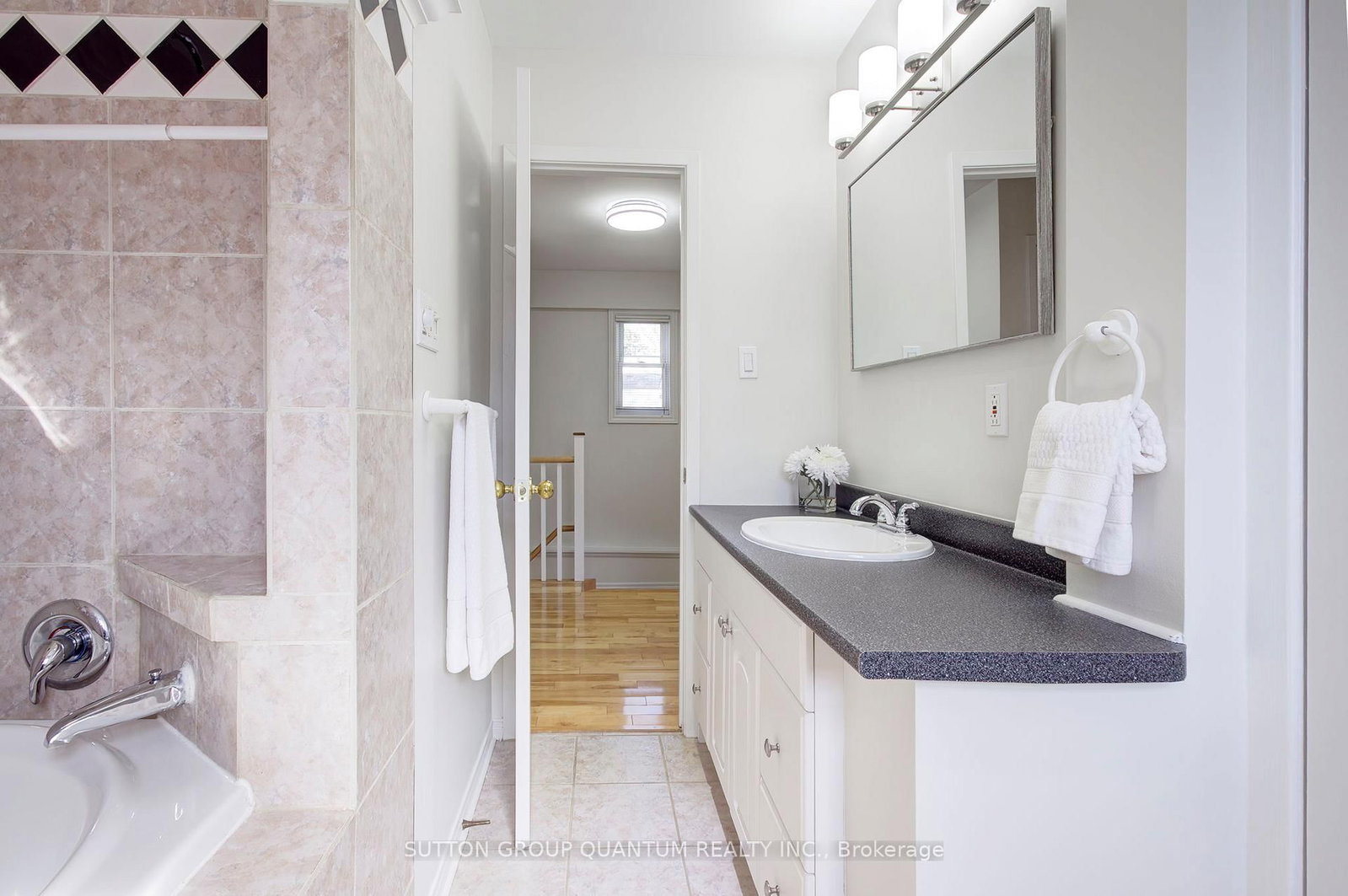 336 Queen Street S • #14 • Mississauga, ON photo 28