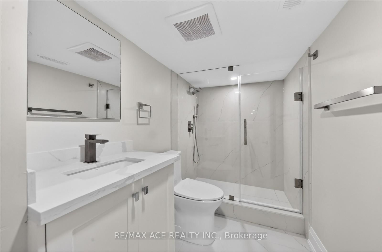 38 Pelham Avenue • Toronto, ON photo 28