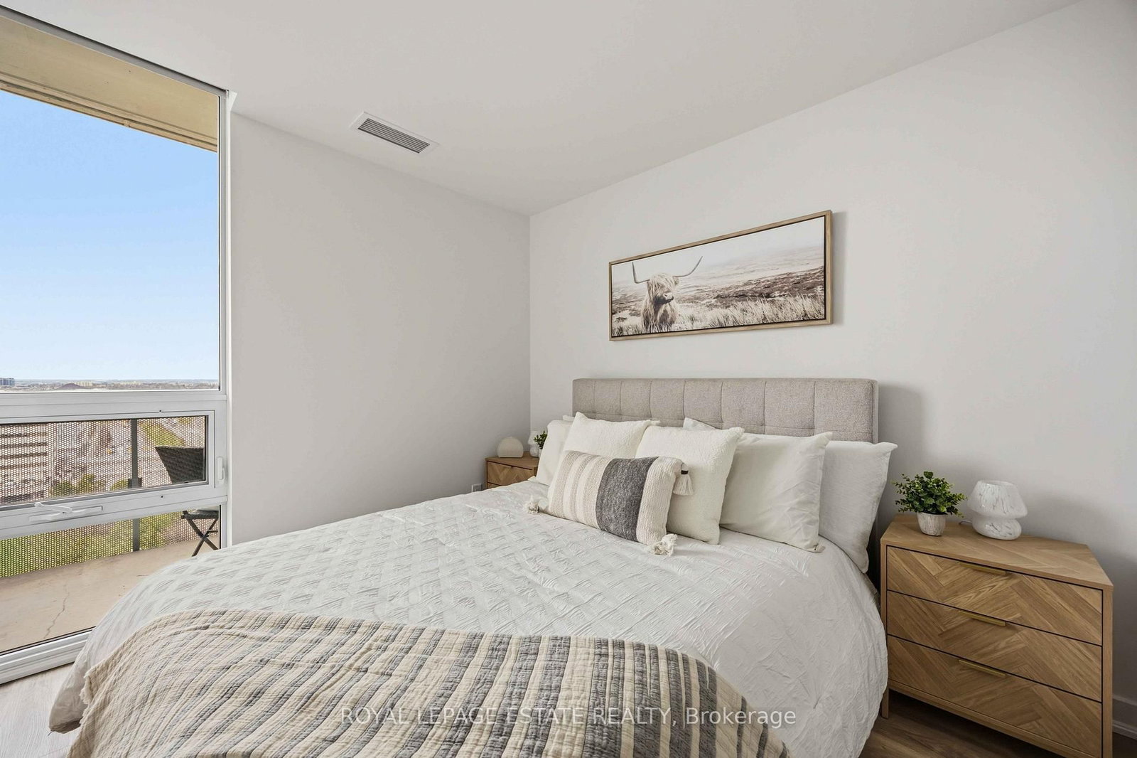 160 Flemington Road • #1505 • Toronto, ON photo 18