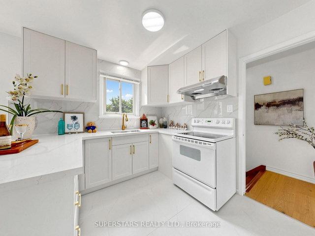 6411 Chaumont Crescent