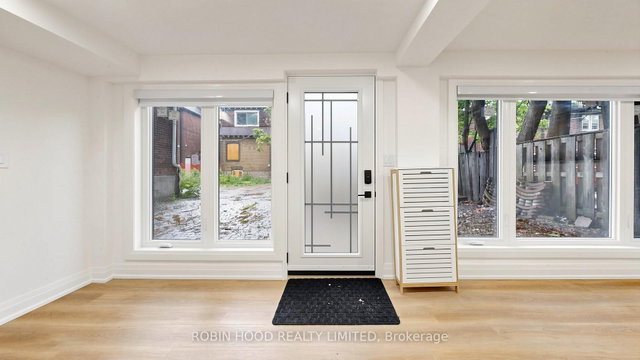 Garden Suite - 8 Laxton Avenue