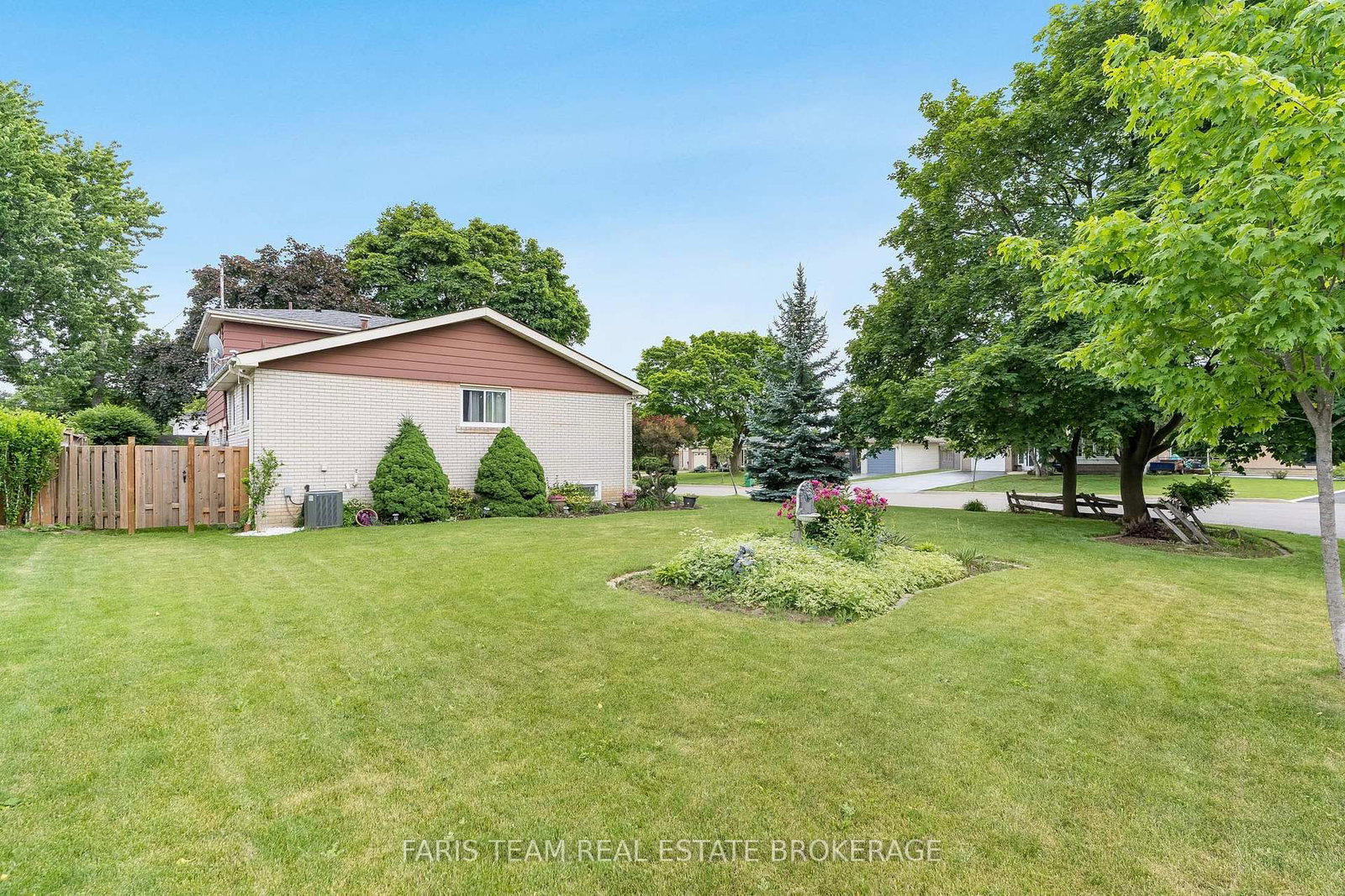 28 Bromley Crescent • Brampton, ON photo 35