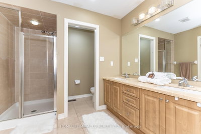 180 Bonnie Braes Brampton,ON L6Y 5Y7 — Photo 23