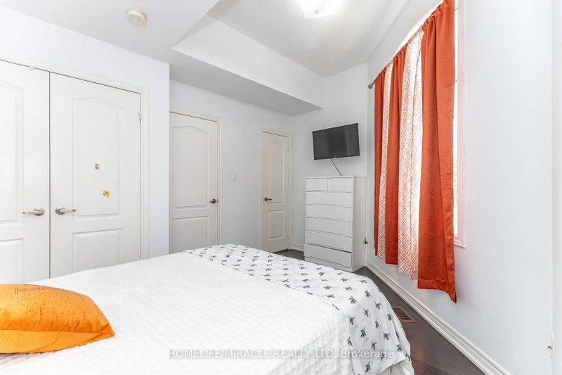180 Bonnie Braes Brampton,ON L6Y 5Y7 — Photo 28