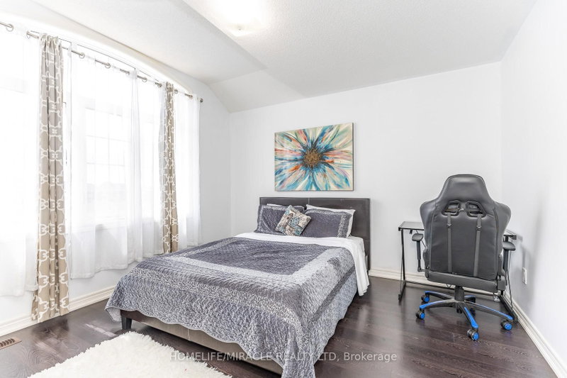 180 Bonnie Braes Brampton,ON L6Y 5Y7 — Photo 30