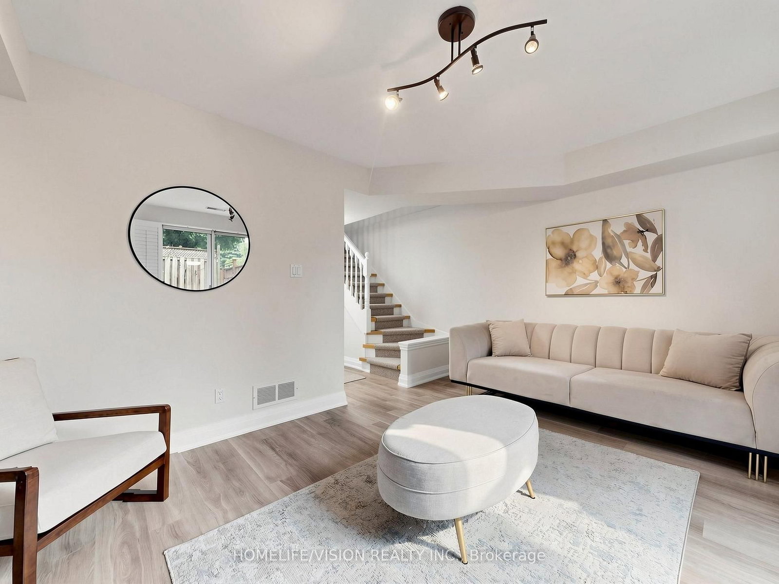175 Grand Avenue • #Th2 • Toronto, ON photo 42