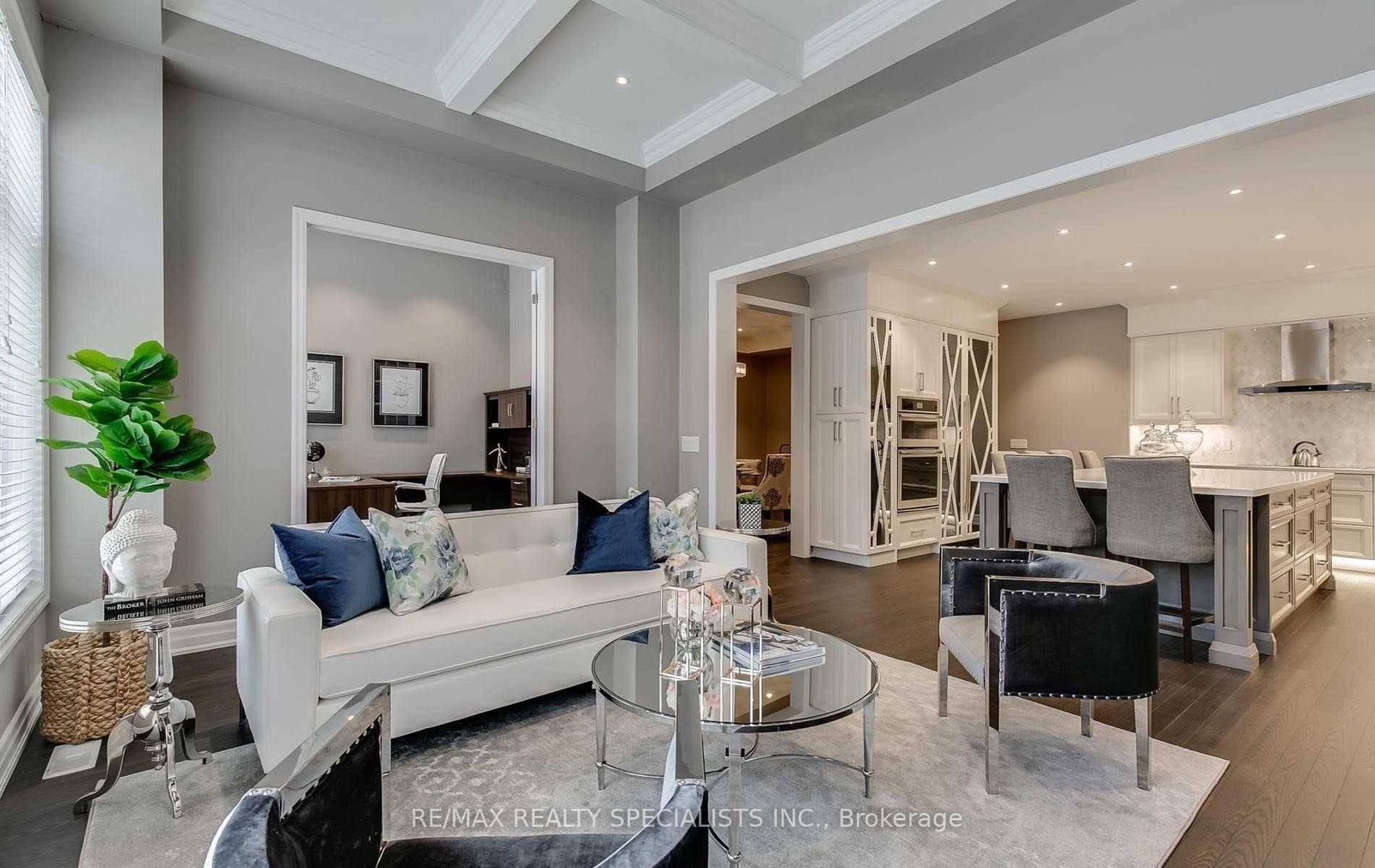 19 Dancing Waters Road • Brampton, ON photo 12