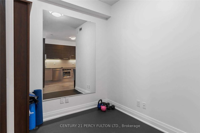 1401 - 36 Park Lawn Road