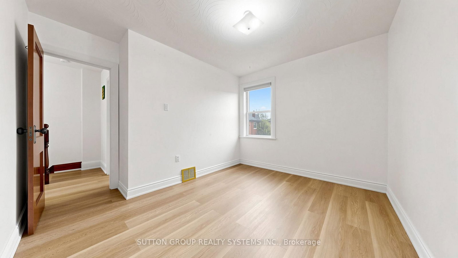 683 Old Weston Road • Toronto, ON photo 13